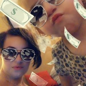 Meet your Posher, Gessica